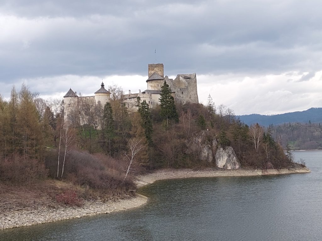 Zamek w Niedzicy w latach 90. XX wieku fot. mojepieniny.pl